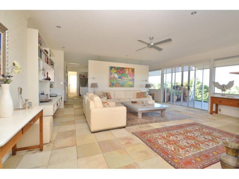 69  Panorama Drive, The Dawn QLD 4570