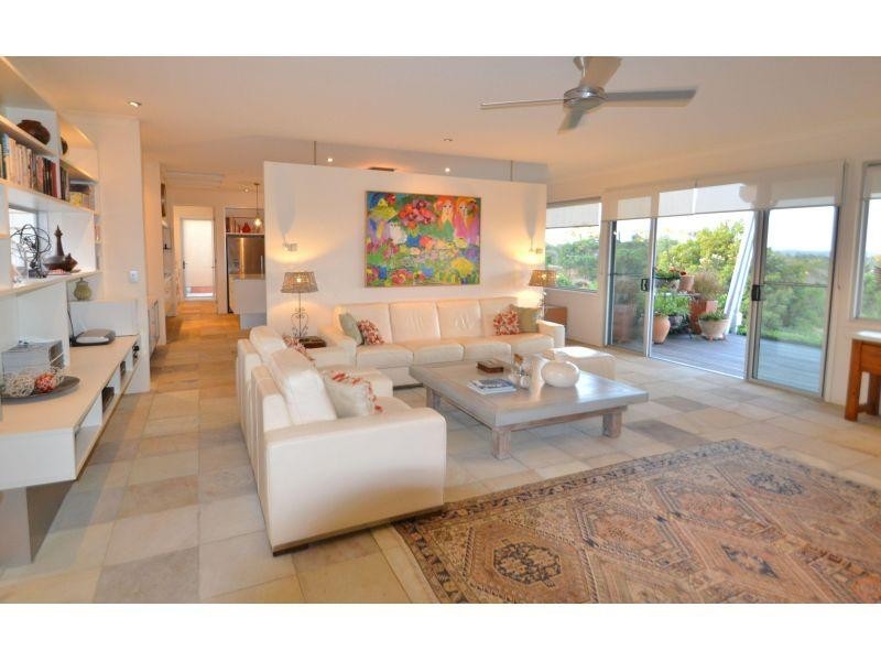 69  Panorama Drive, The Dawn QLD 4570