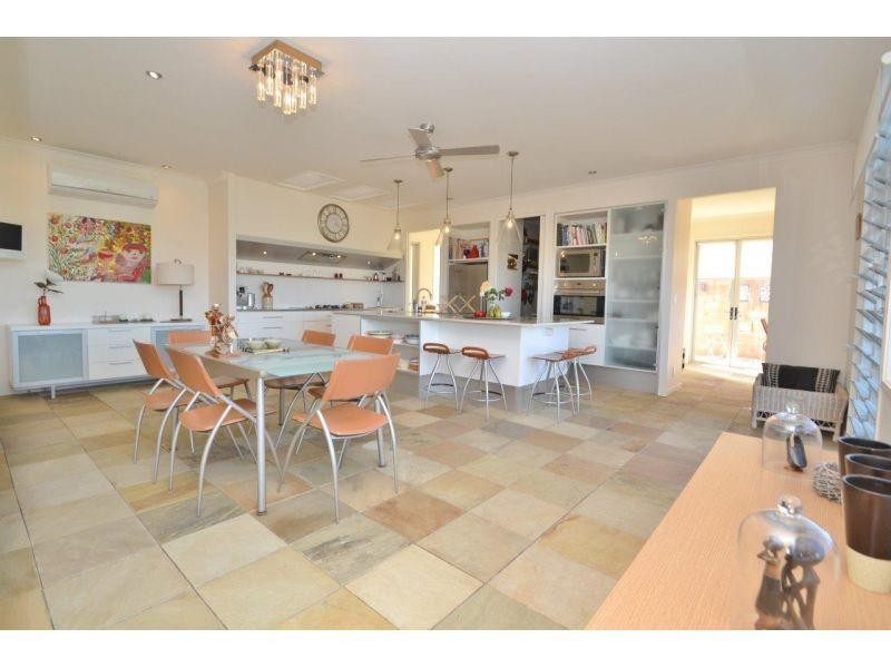 69  Panorama Drive, The Dawn QLD 4570