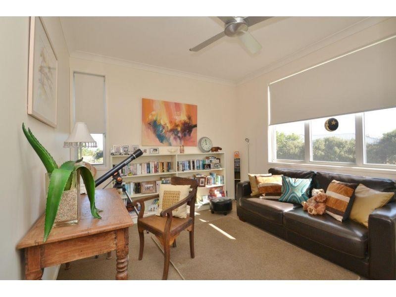 69  Panorama Drive, The Dawn QLD 4570