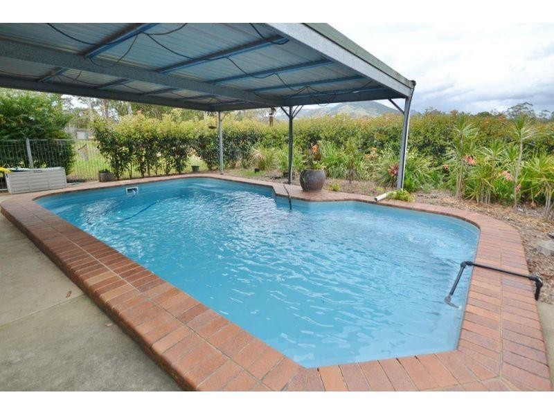 974  Noosa Road, Mothar Mountain QLD 4570