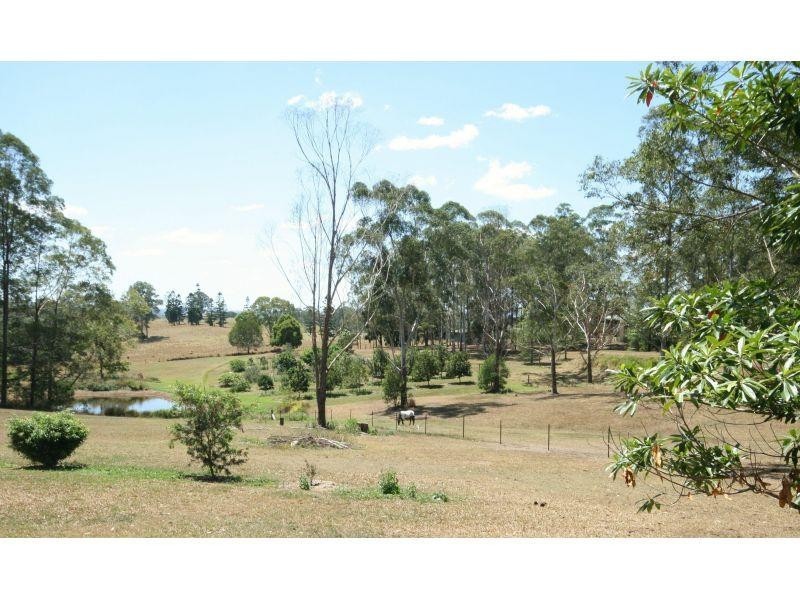 118 Green Trees Road, Pie Creek QLD 4570