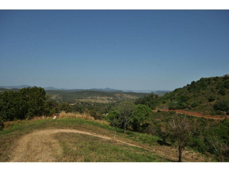 57 Hetherington Road, Chatsworth QLD 4570