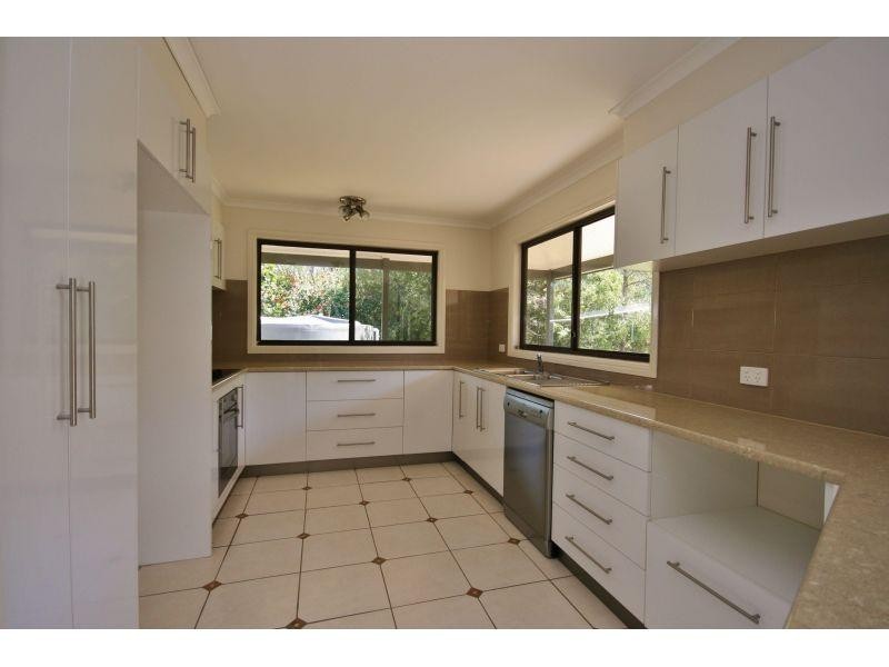 57 Hetherington Road, Chatsworth QLD 4570