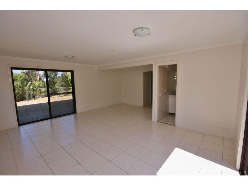 57 Hetherington Road, Chatsworth QLD 4570