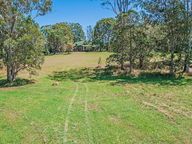 1512 Louis Bazzo Dr, Cootharaba QLD 4565