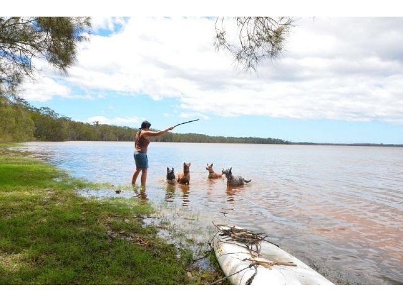 48 Lakeway Drive, Cooroibah QLD 4565