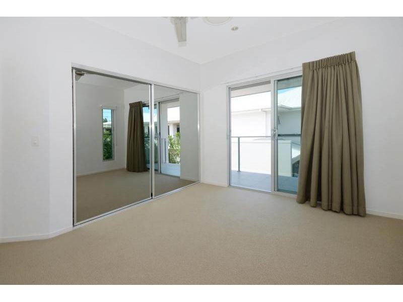 1/8 Nannygai Street, Noosaville QLD 4566