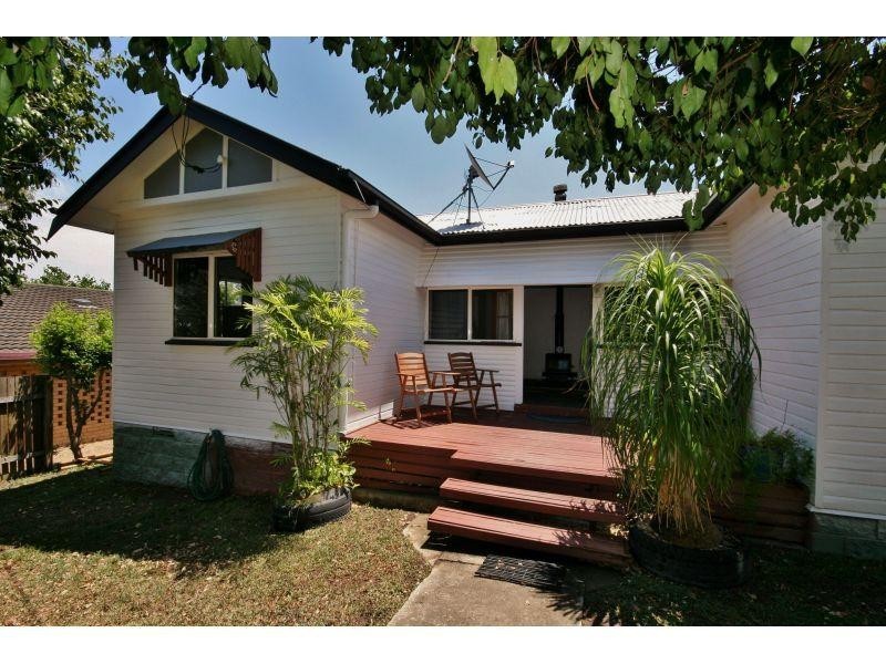 2 Leavinia Street, Gympie QLD 4570