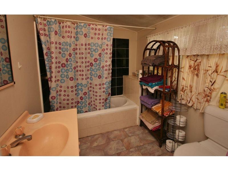 2 Leavinia Street, Gympie QLD 4570