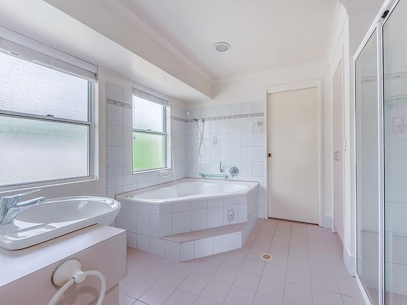 10  Woodland Court, Tewantin QLD 4565