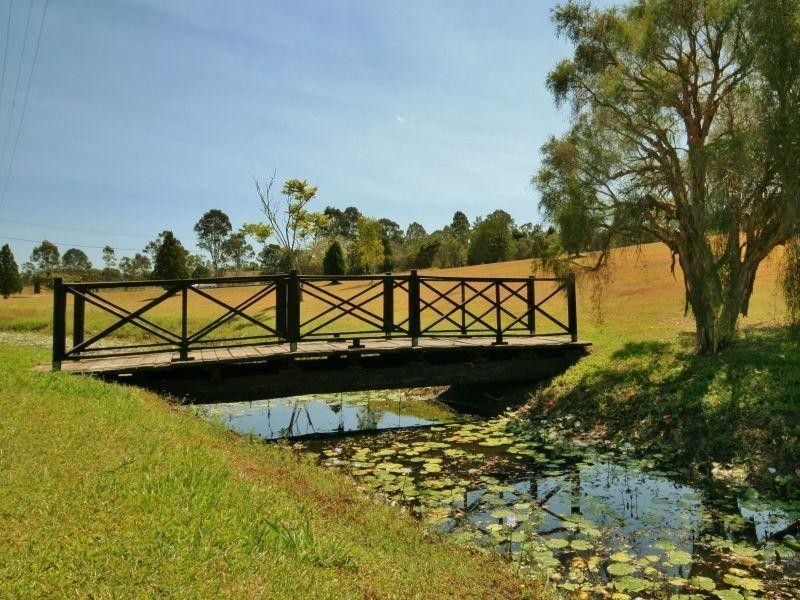 4 City View Drive, The Dawn QLD 4570