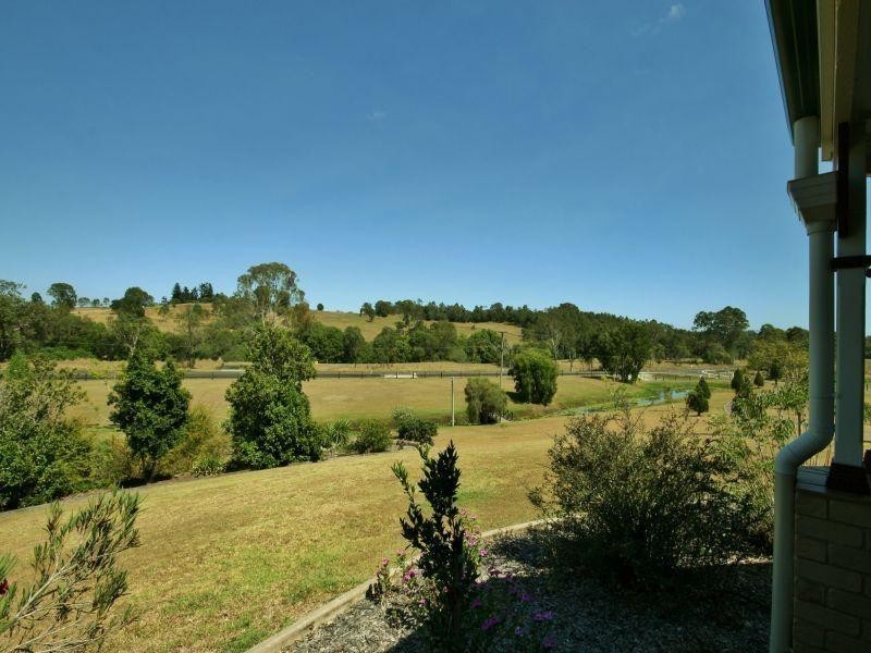 4 City View Drive, The Dawn QLD 4570