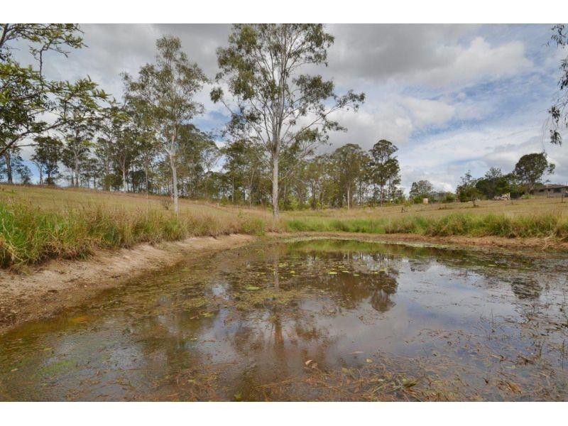 1 Rocks Road, Southside QLD 4570