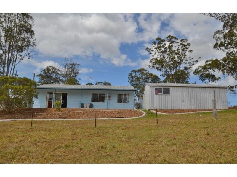 1 Rocks Road, Southside QLD 4570