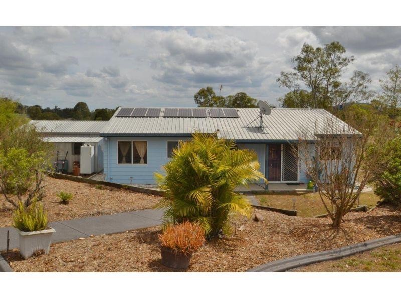 1 Rocks Road, Southside QLD 4570