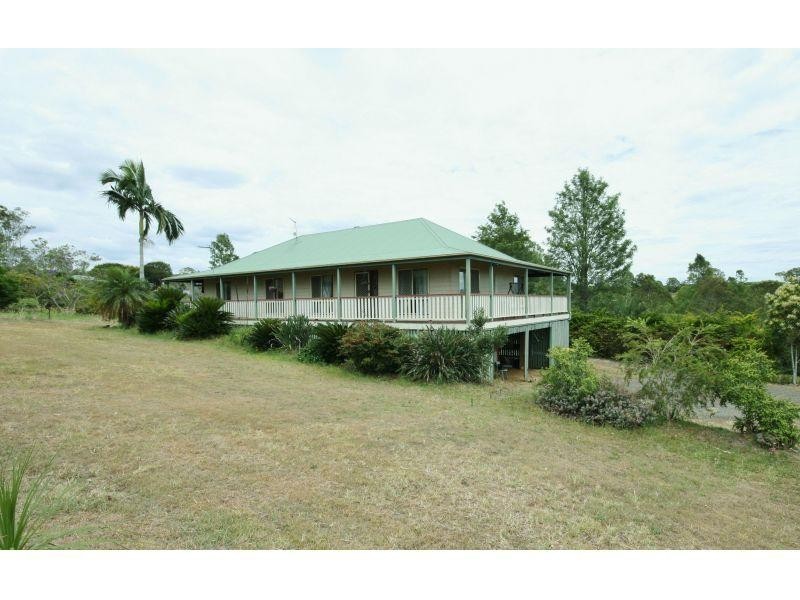 92 Robert Road, Chatsworth QLD 4570