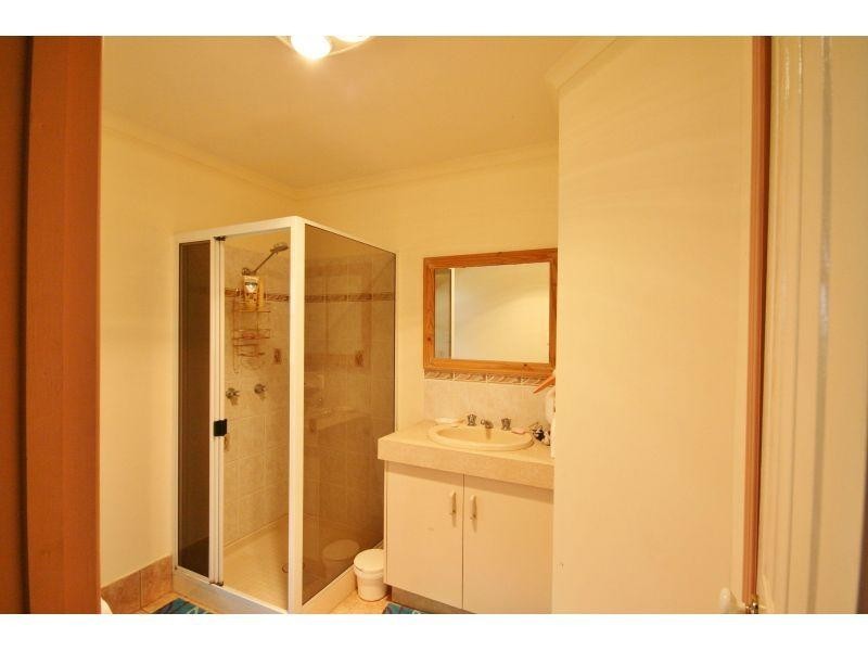 92 Robert Road, Chatsworth QLD 4570