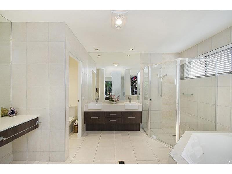 2 Oakleaf Close, Tewantin QLD 4565