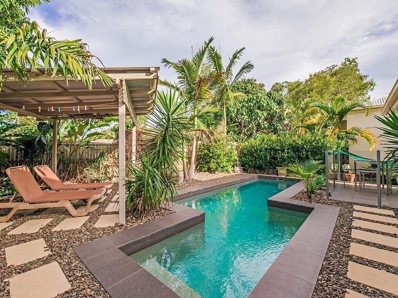 6 Hygieta Street, Noosaville QLD 4566