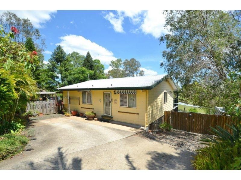 16 Corbet Road, Jones Hill QLD 4570