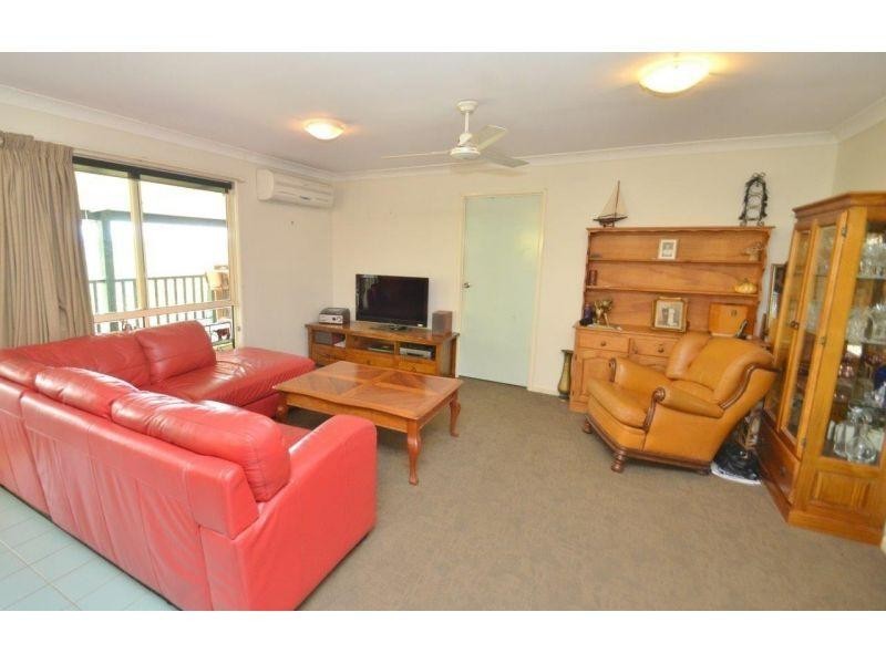 16 Corbet Road, Jones Hill QLD 4570