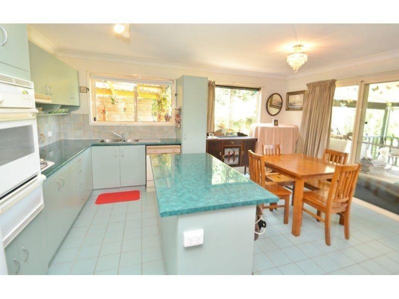 16 Corbet Road, Jones Hill QLD 4570