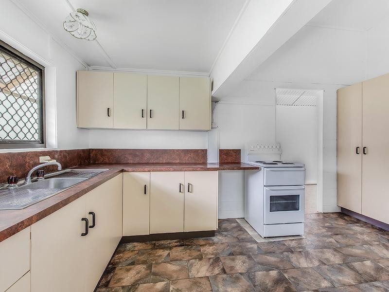 18 Orchard Avenue, Boreen Point QLD 4565