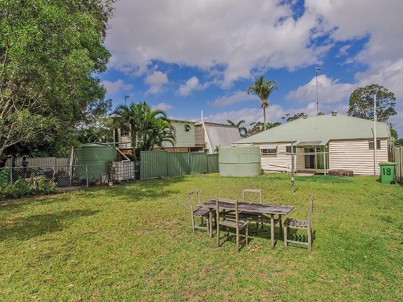 18 Orchard Avenue, Boreen Point QLD 4565