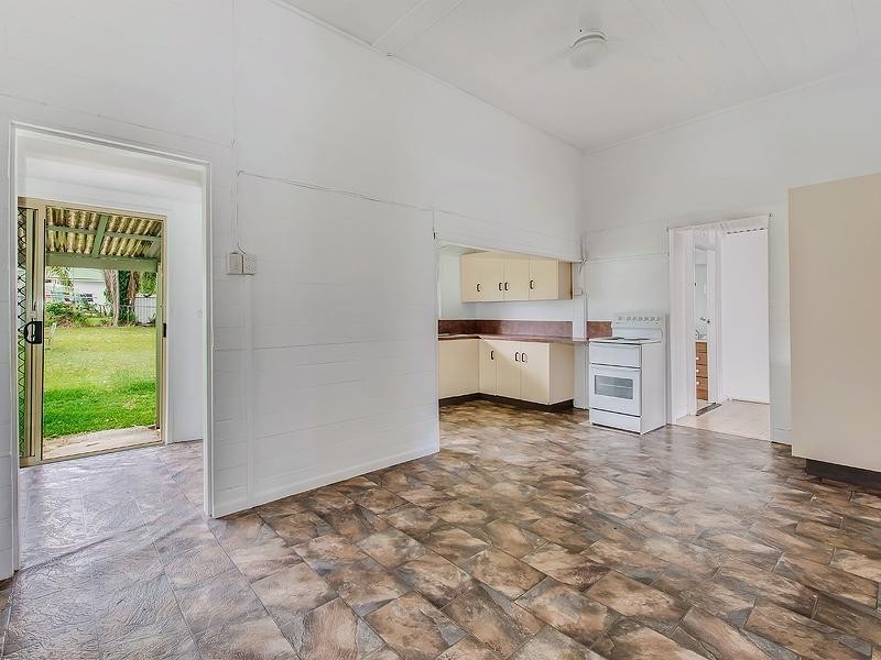 18 Orchard Avenue, Boreen Point QLD 4565