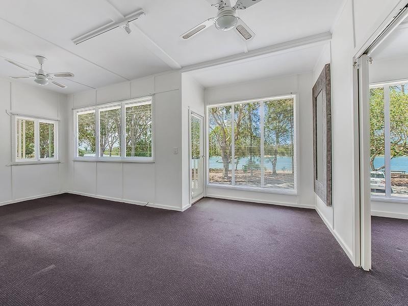 57 – 59 Hilton Esplanade, Noosaville QLD 4566