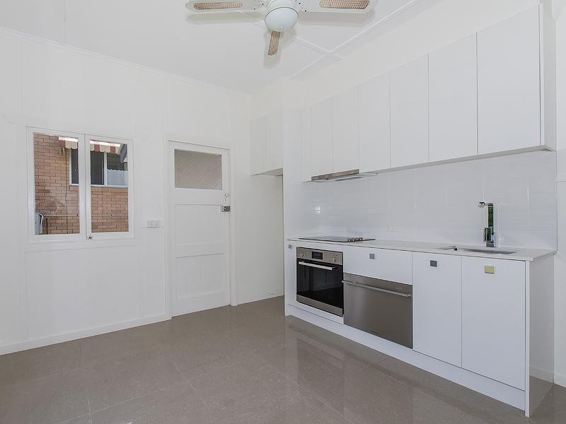 57 – 59 Hilton Esplanade, Noosaville QLD 4566