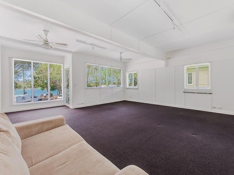 57 – 59 Hilton Esplanade, Noosaville QLD 4566