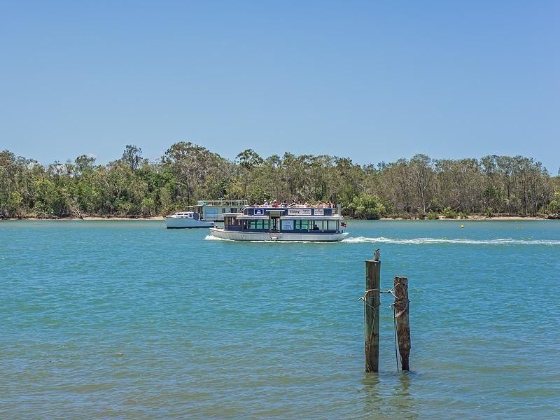 57 – 59 Hilton Esplanade, Noosaville QLD 4566
