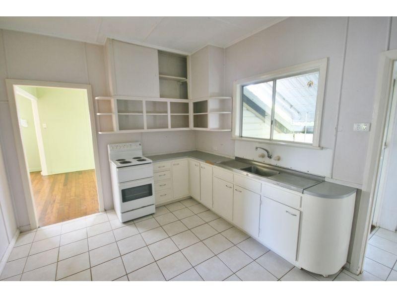 4 Iron Street, Gympie QLD 4570