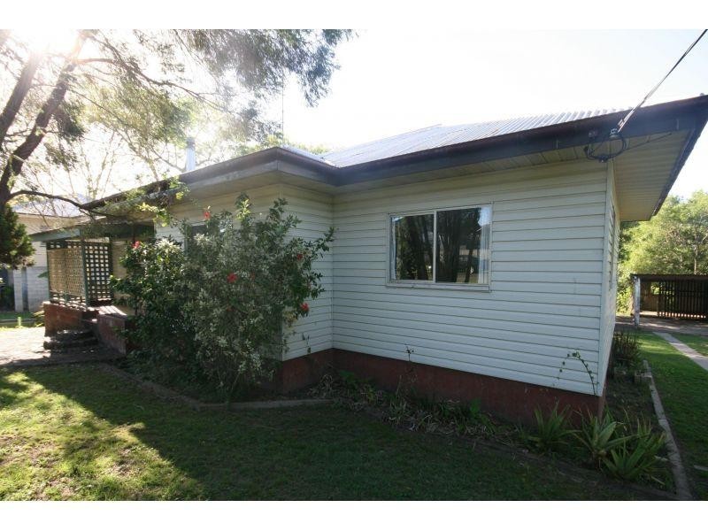 4 Iron Street, Gympie QLD 4570