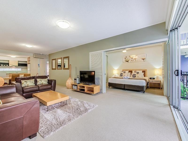 2/283-285 Weyba Road, Noosaville QLD 4566