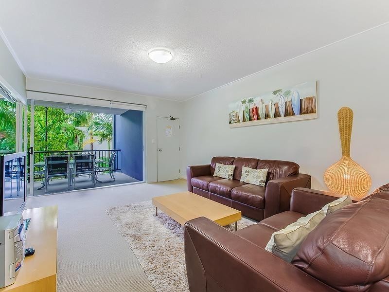 2/283-285 Weyba Road, Noosaville QLD 4566