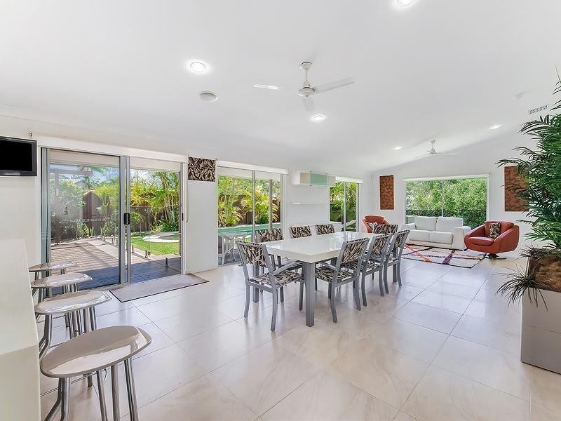 6 Broadreach Court, Noosaville QLD 4566