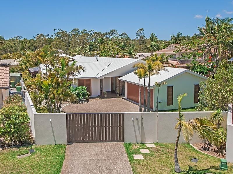 6 Broadreach Court, Noosaville QLD 4566