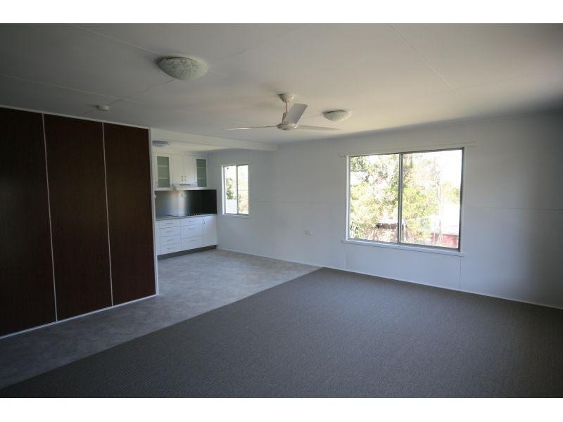 44 Boreen Parade, Boreen Point QLD 4565