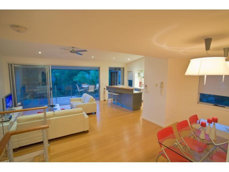 2/31 Viewland Drive, Noosa Heads QLD 4567