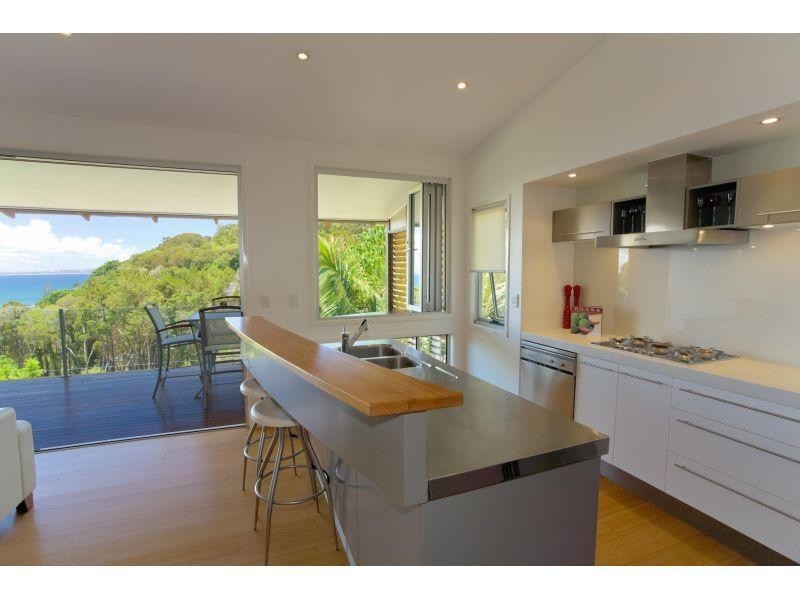 2/31 Viewland Drive, Noosa Heads QLD 4567