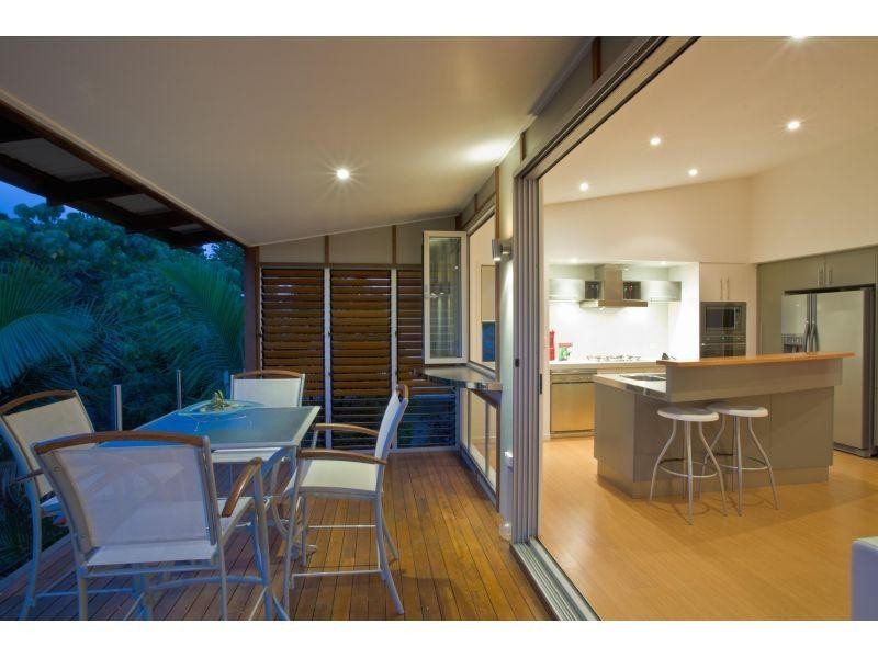 2/31 Viewland Drive, Noosa Heads QLD 4567