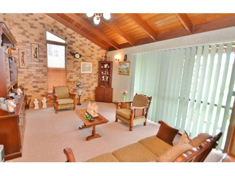 9  McAuliffe Road, Monkland QLD 4570