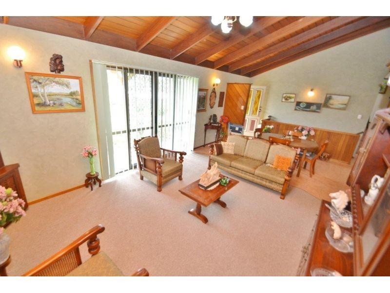 9  McAuliffe Road, Monkland QLD 4570