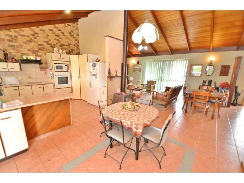 9  McAuliffe Road, Monkland QLD 4570