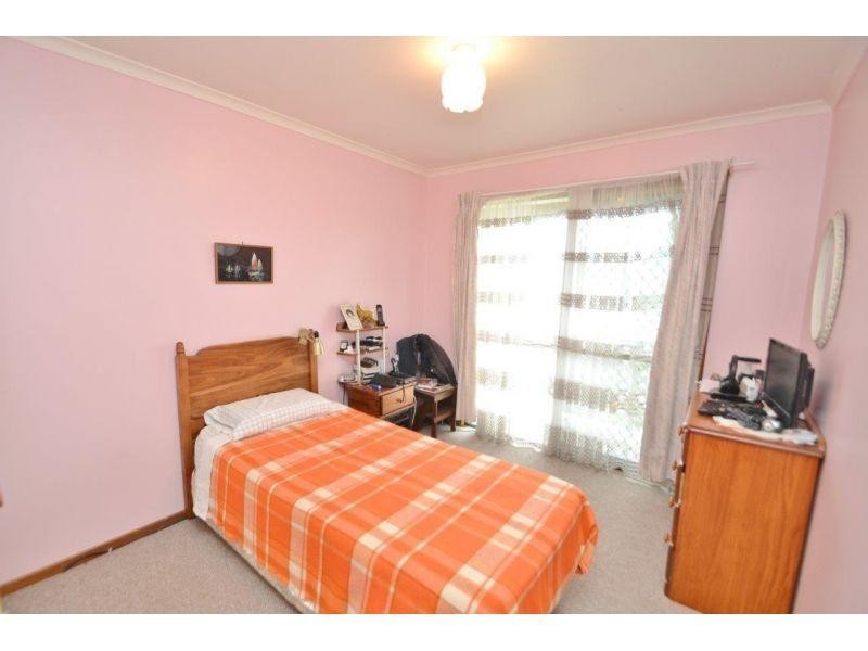 9  McAuliffe Road, Monkland QLD 4570