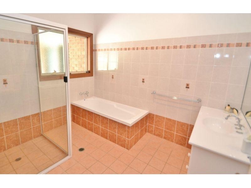 90 Duggan Road, The Palms QLD 4570