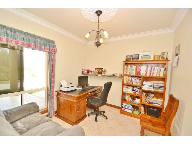 90 Duggan Road, The Palms QLD 4570